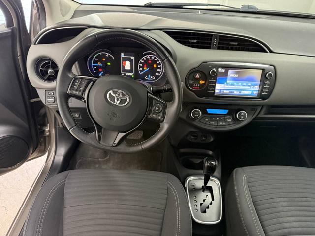 TOYOTA Yaris 1.5 Hybrid 5 porte Business