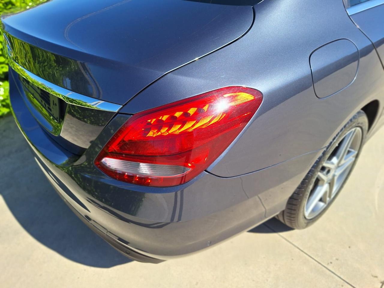 Mercedes Benz C 200 136cv. Automatica