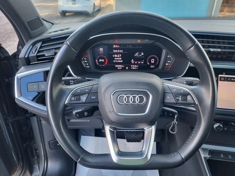 Audi Q3 40 TDI Quattro S tronic S line Cockpit....