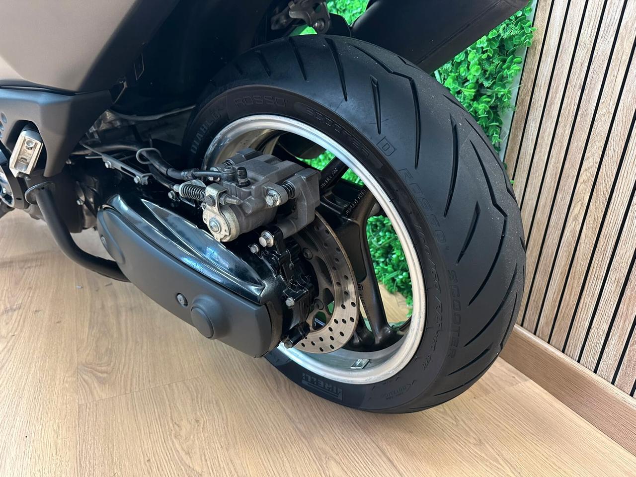 Yamaha T Max tmax 500 2011