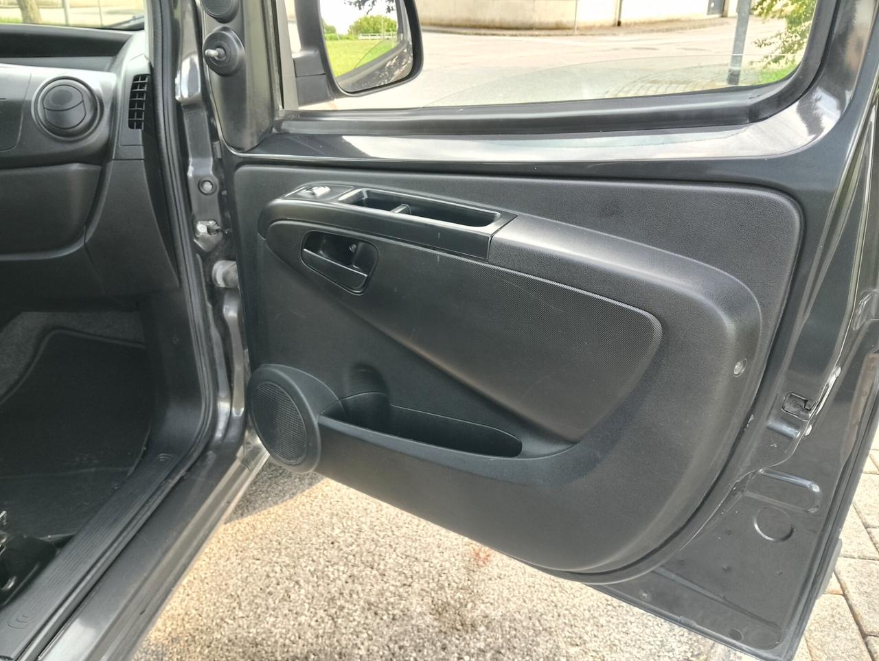 Fiat Qubo 1.4 cc metano perfetto stato tutti tagliandi certificati