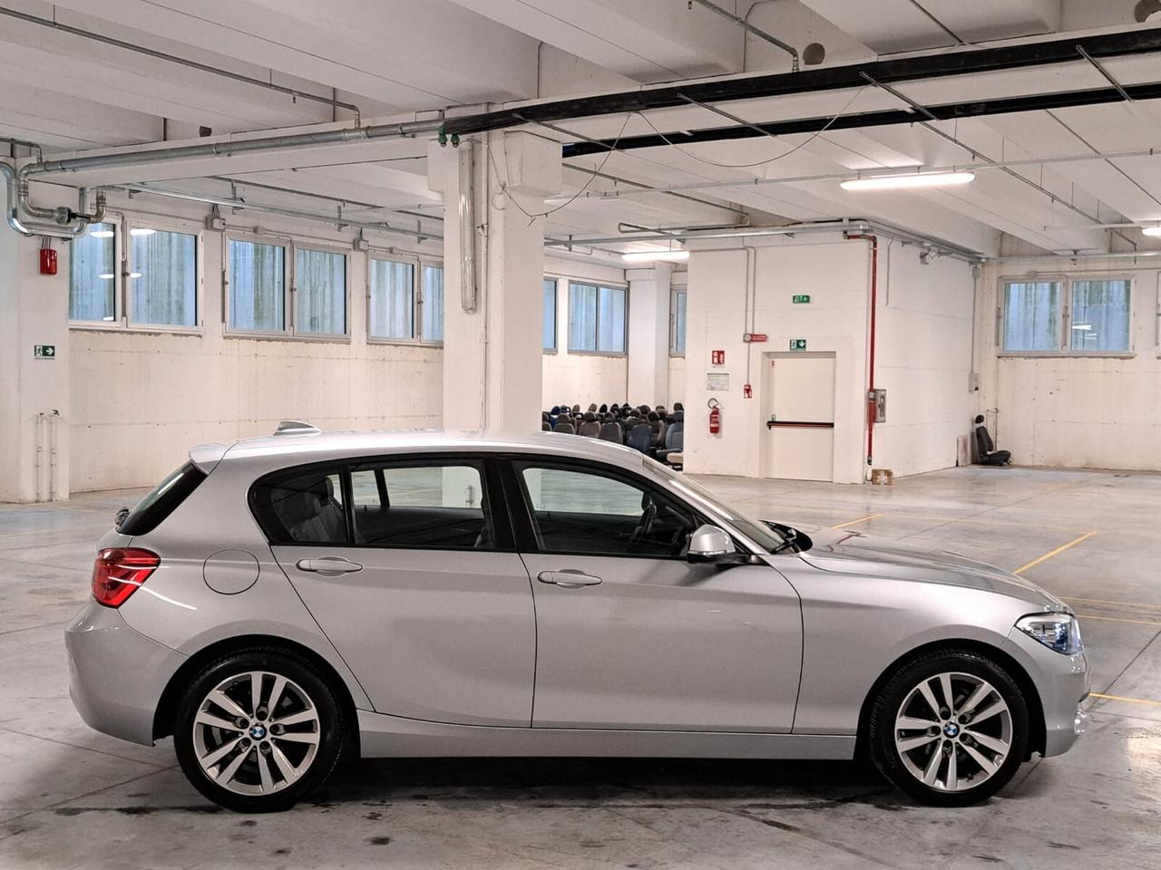 Bmw 116d Advantage 5 Porte Steptronic