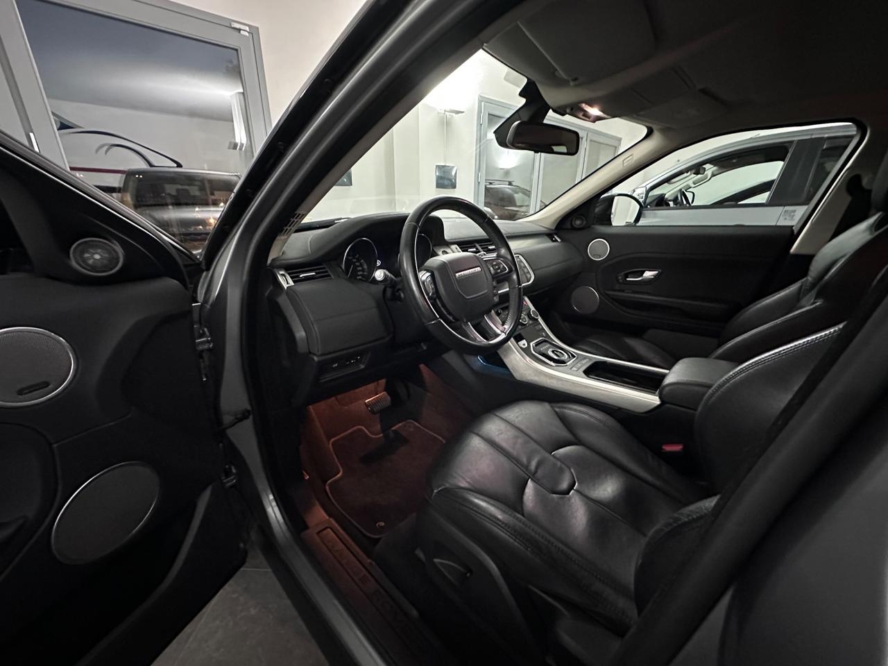 Land Rover Range Evoque 2.2 Sd4 5p. Pure