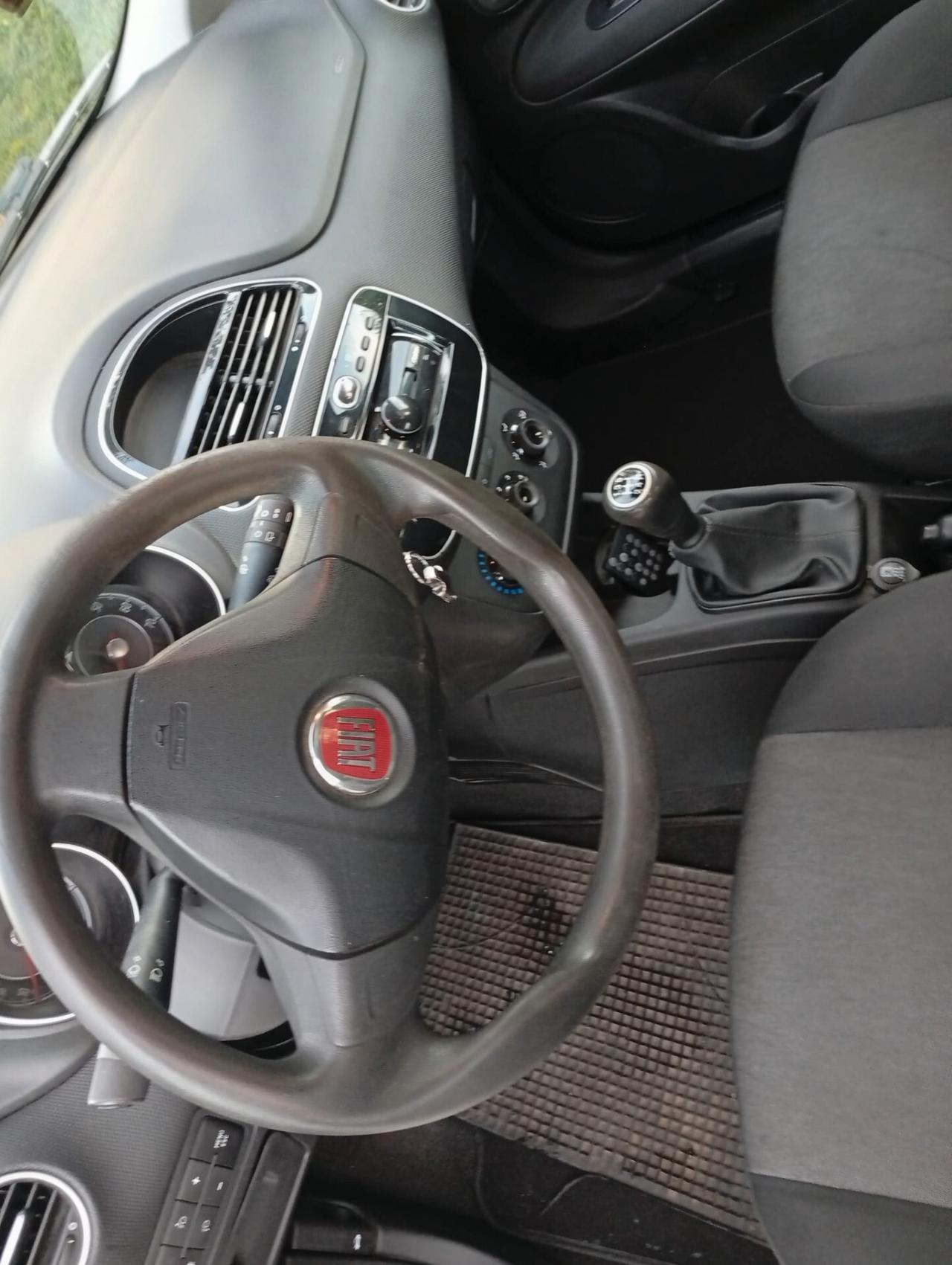 Fiat Punto 1.3 MJT II 75 CV 5 porte AUTOCARRO