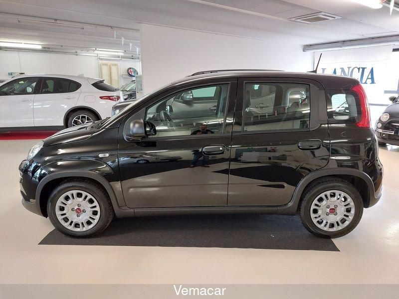 FIAT Panda 1.0 FireFly Hybrid con Radio BT