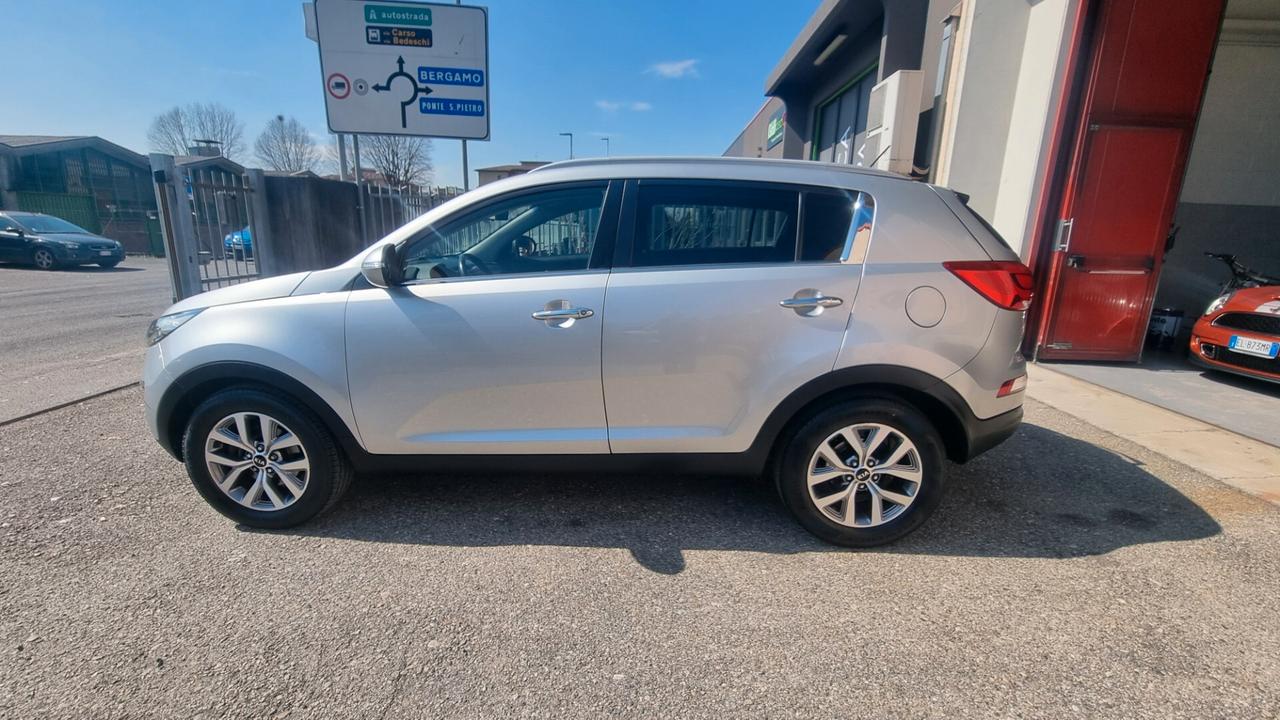 Kia Sportage 1.7 CRDI VGT 2WD high tech