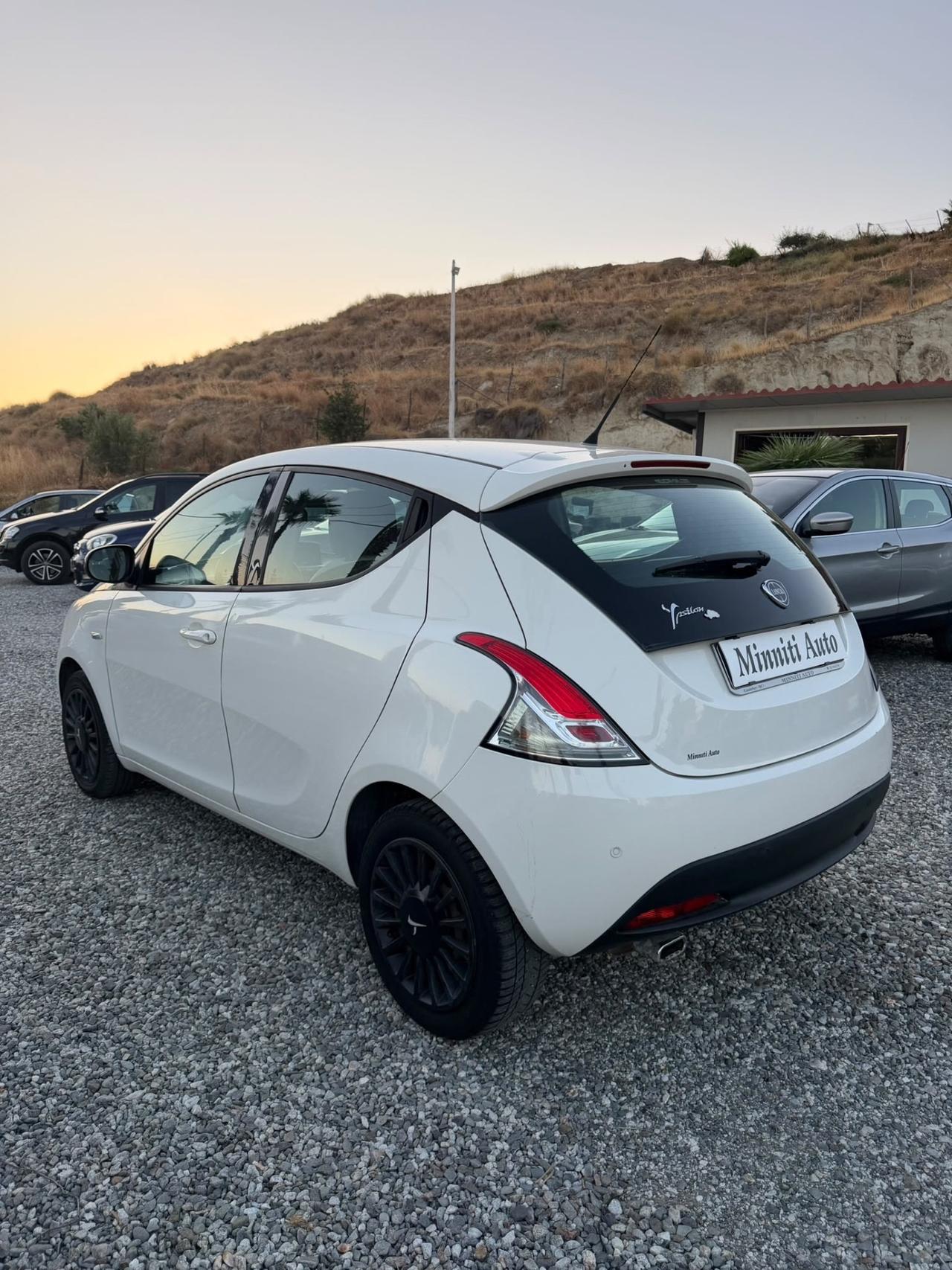 Lancia Ypsilon 1.3 MJT 16V 95 CV 5 porte S&S Gold