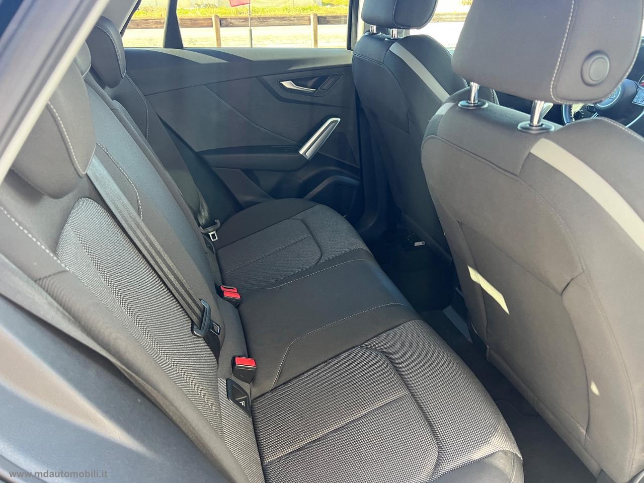 AUDI Q2 1.0 TFSI Design SOLO KM.72000 FARI LED