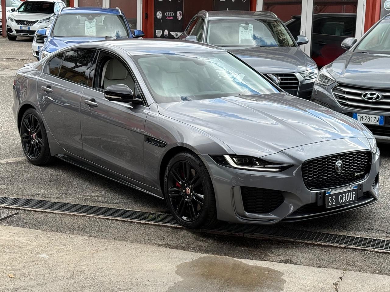 XE 2.0 D 204 CV-R-Dynamic HSE-IVA ESP-unipro