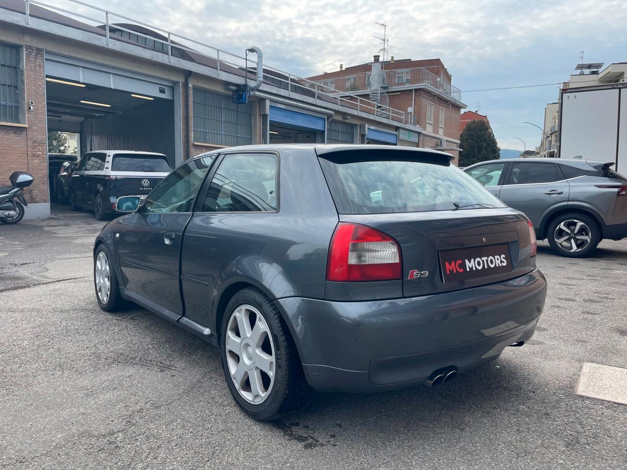 Audi S3 1.8 turbo quattro