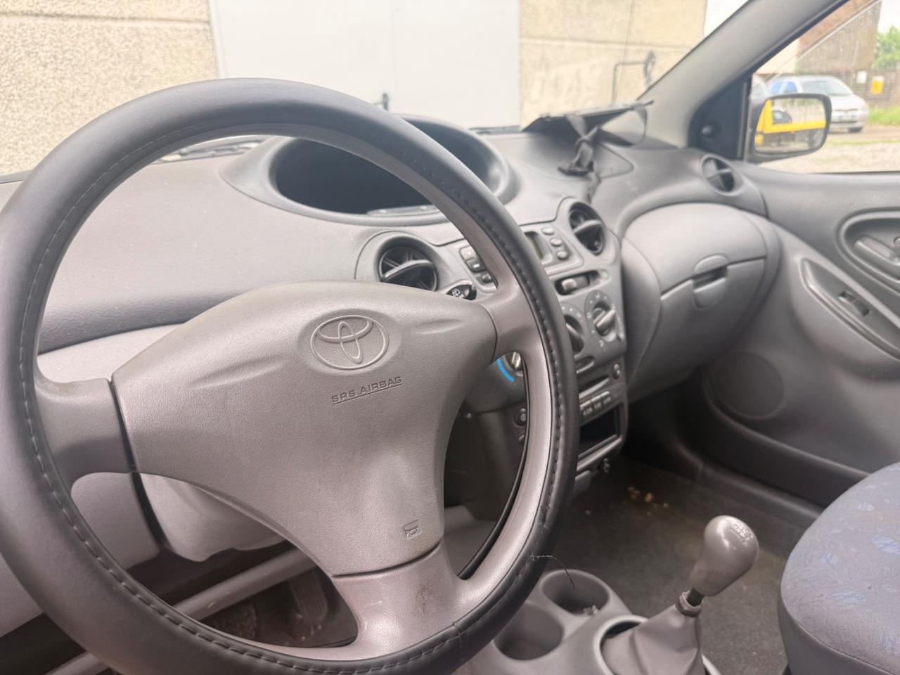 Toyota Yaris 1.0i 16V cat 3 porte