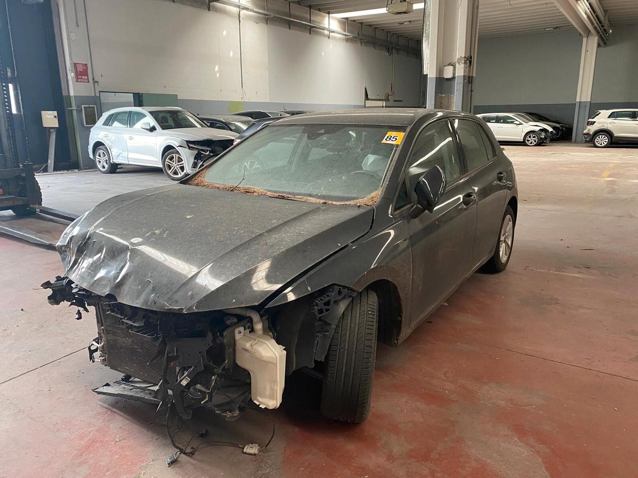 Volkswagen Golf 1.5 tgi 130cv dsg INCIDENTATA