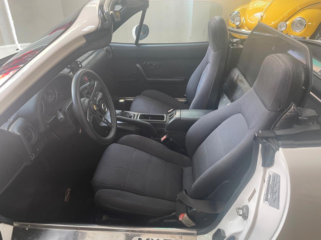 Mazda MX-5 1.6i 16V cat Miata