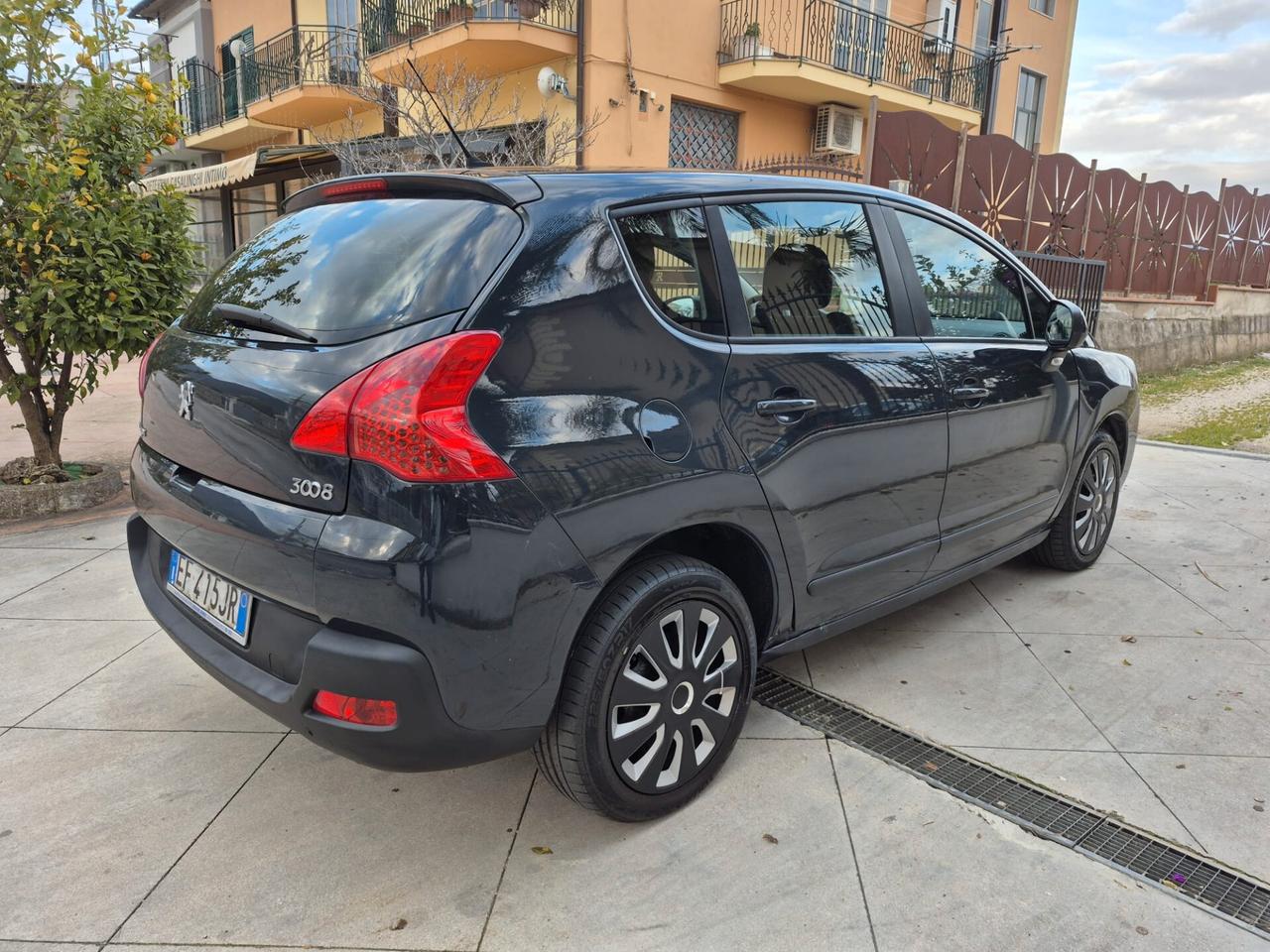 Peugeot 3008 1.6 HDi 110CV Premium