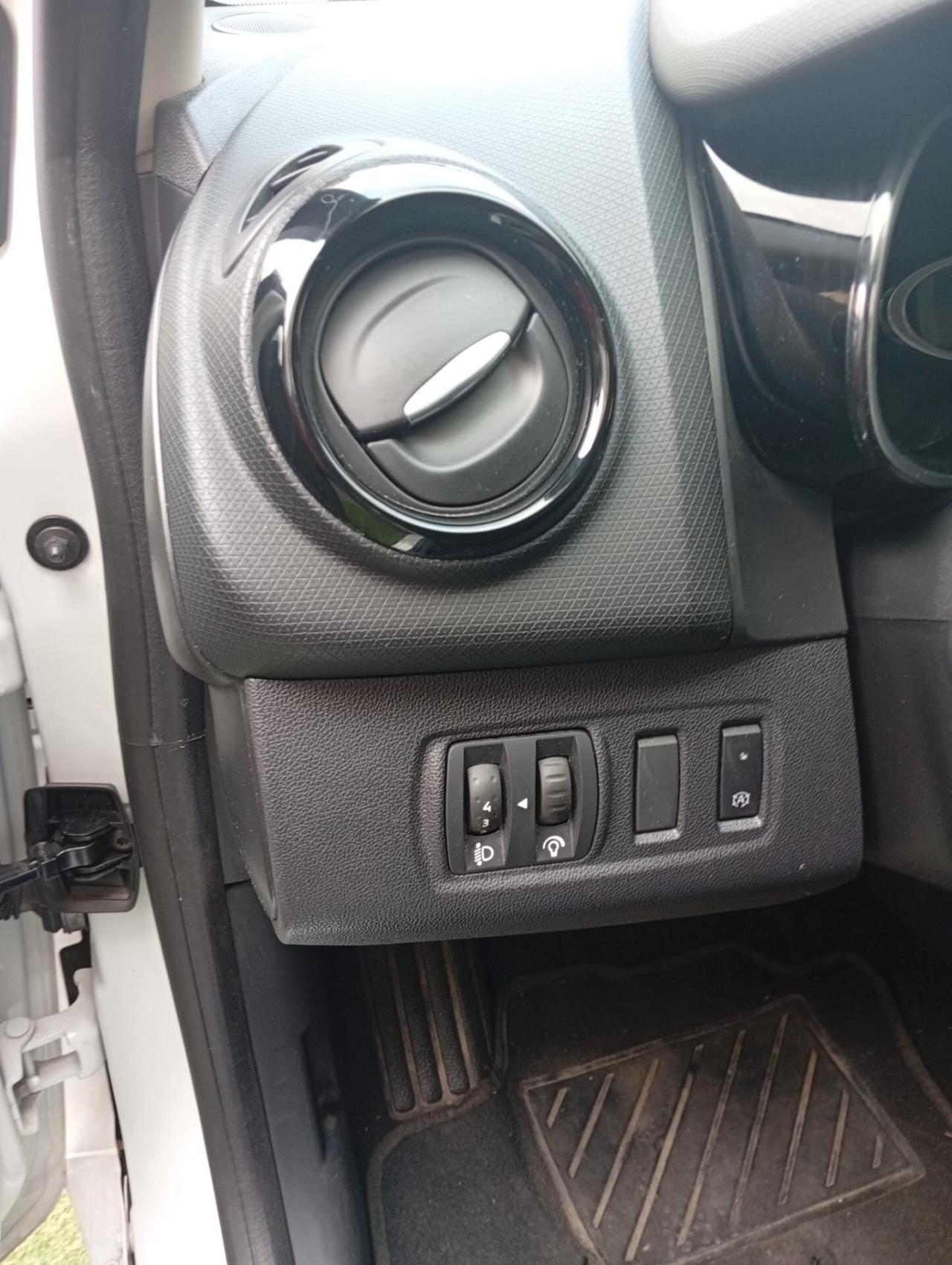 Renault Clio dCi 8V 75CV Start&Stop 5 porte Energy Life