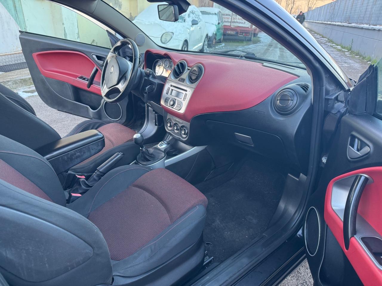 Alfa Romeo MiTo 1.3 JTDm-2 95 CV S&S Distinctive Sport Pack