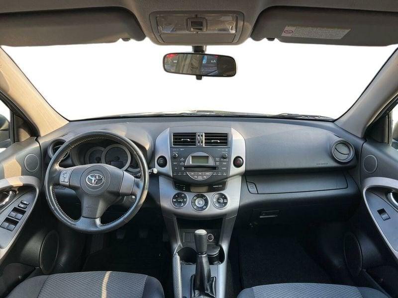 Toyota RAV4 RAV4 2.0 vvt-i 16v Sol
