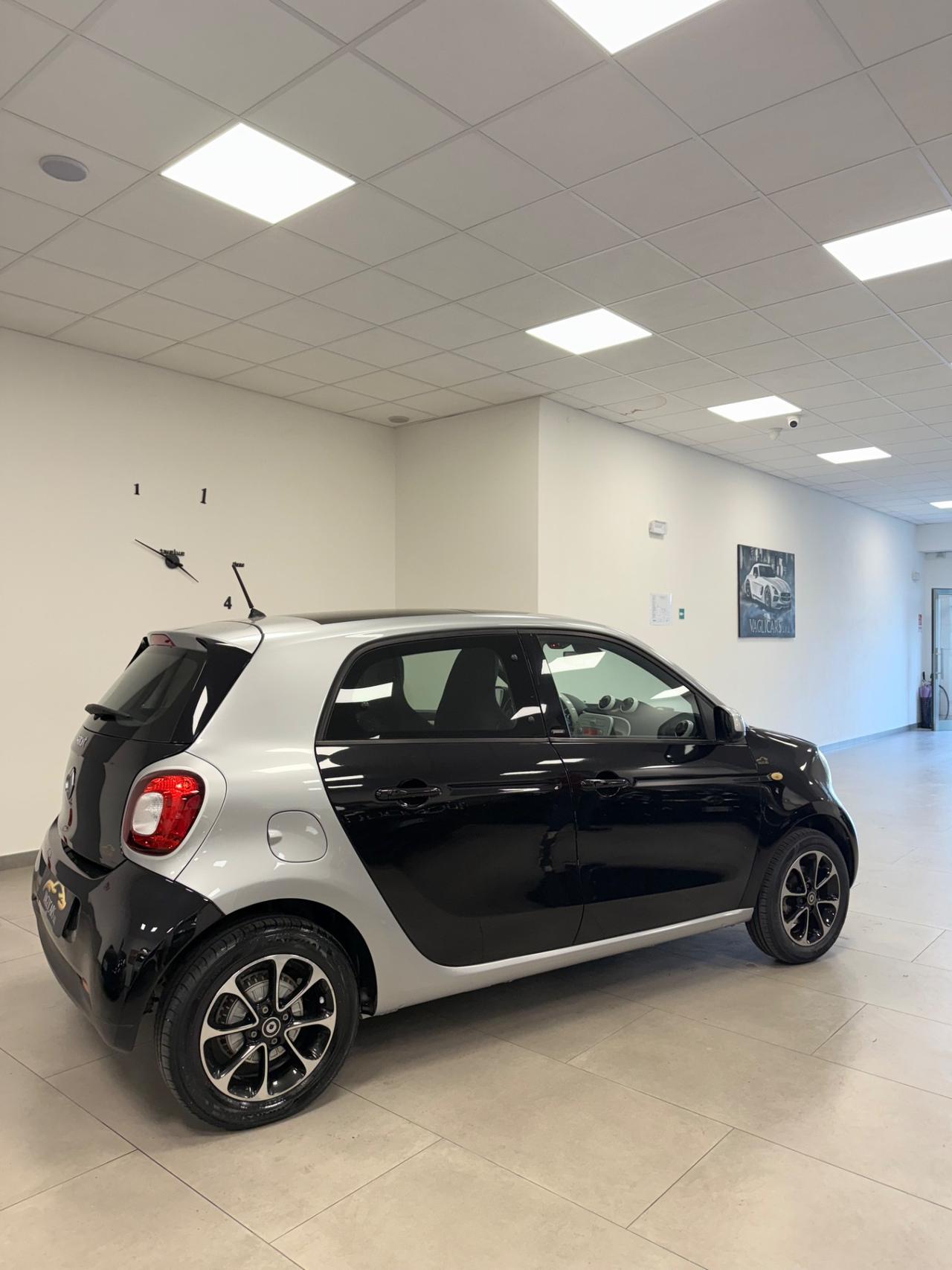 Smart ForFour 70 1.0 Passion