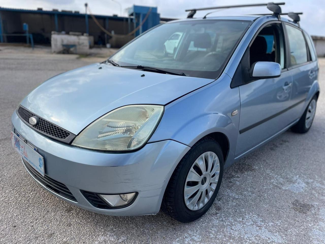 Ford Fiesta 1.2 16V 5p. Ghia Gpl