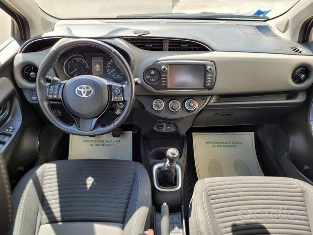 Toyota yaris 1.4 d4d lounge