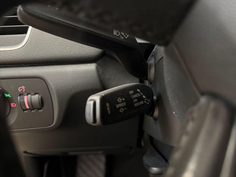 Audi Q3 2.0 tdi Business 120cv s-tronic