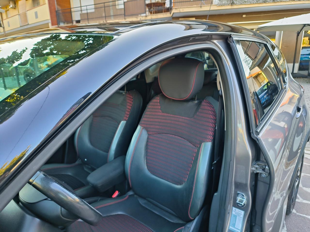 Renault Captur 1.5 dCi 8V 90 CV EDC Project Runway