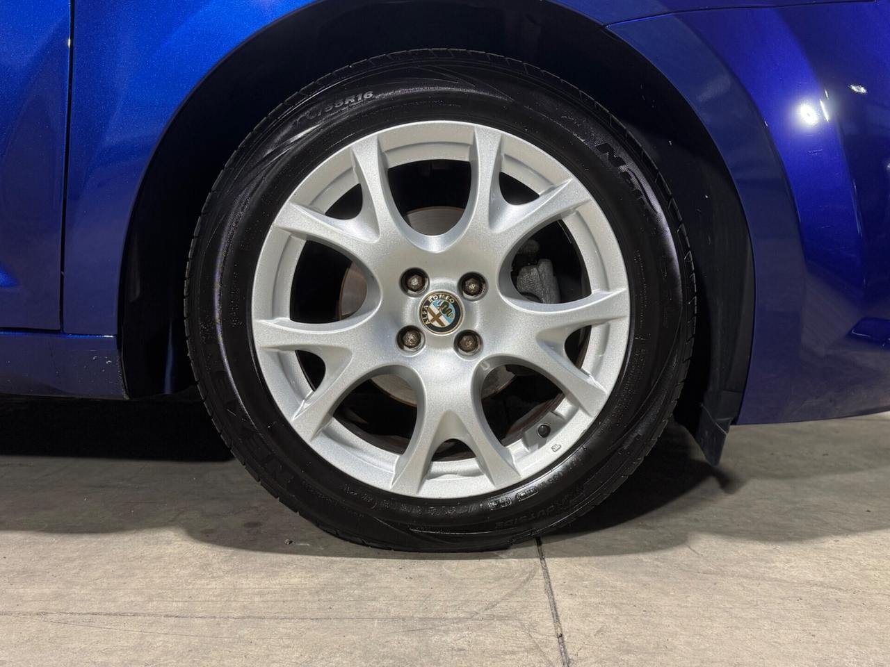 Alfa Romeo MiTo 1.4 105CV NEOPATENTATI KM 85.000
