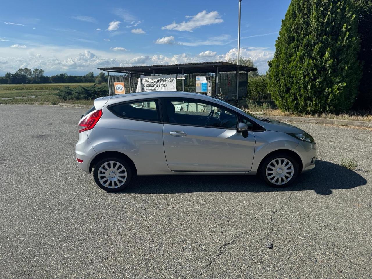 Ford Fiesta 1.4 3 porte Bz.- GPL