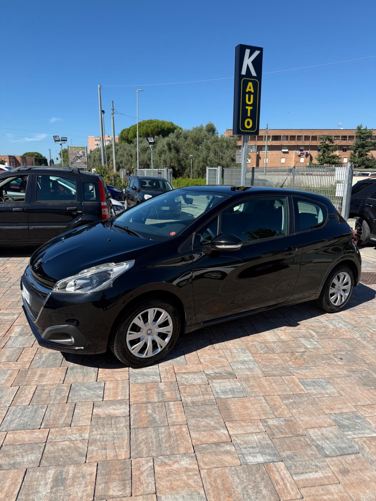 Peugeot 208 2016