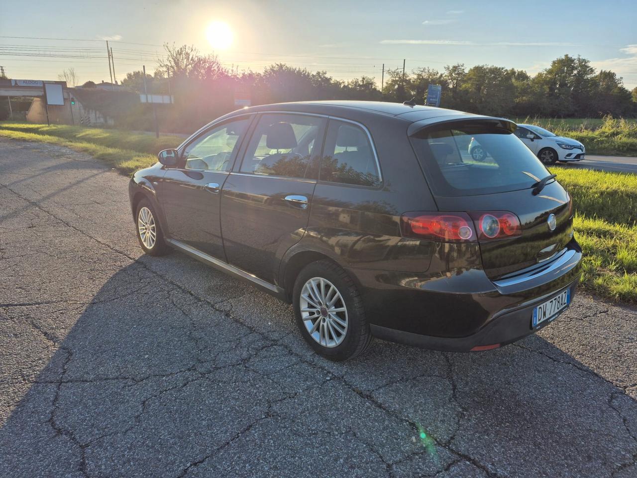 Fiat Croma 1.9 Multijet 16V Must