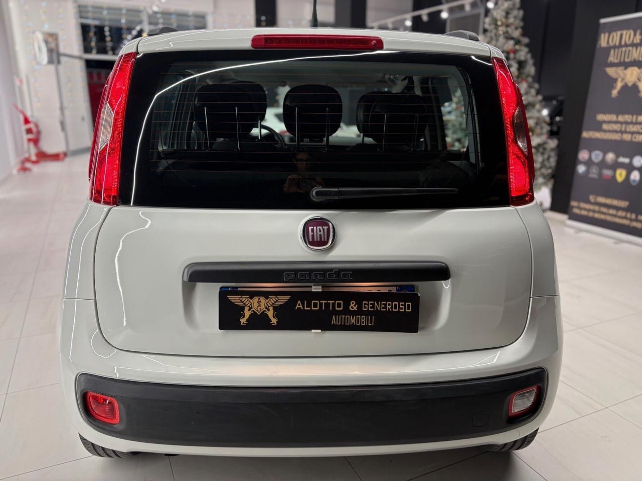Fiat Panda 1.3 MJT 95 CV S&S Lounge Uni Pro 2018