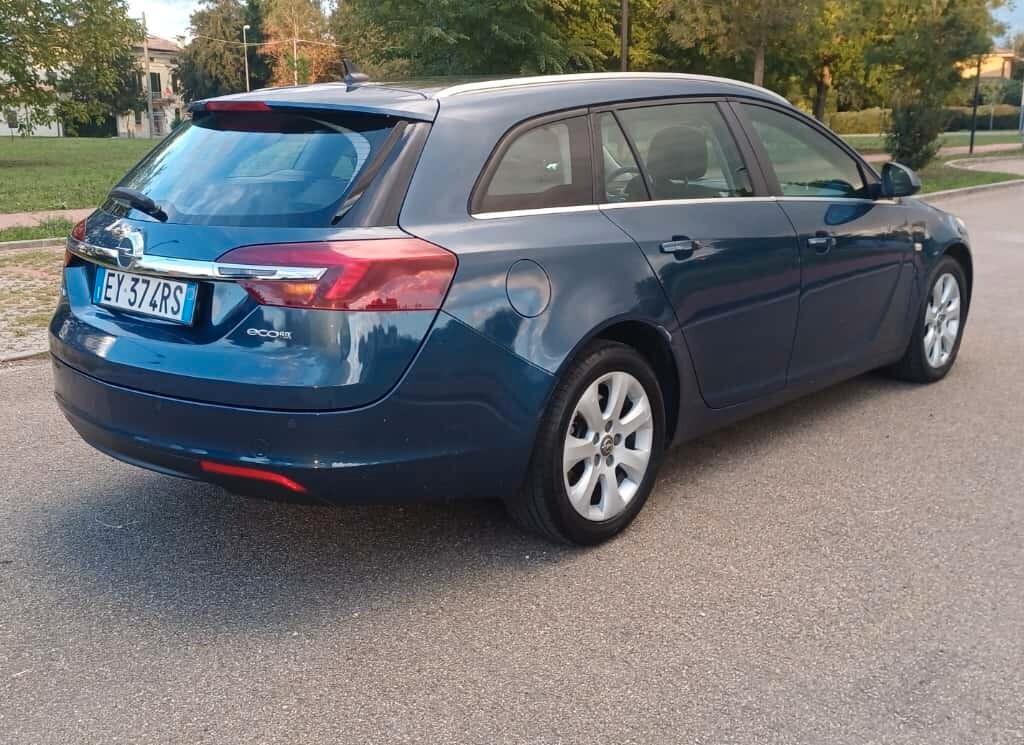 Opel Insignia 2.0 CDTI 140CV Ecopower 104gr. Sports Tourer Cosmo Business