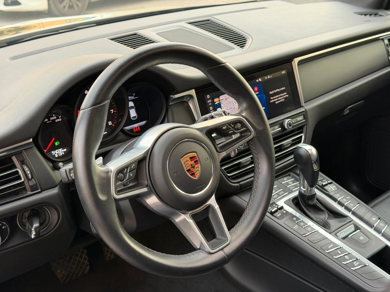 Porsche Macan 2.0 245CV