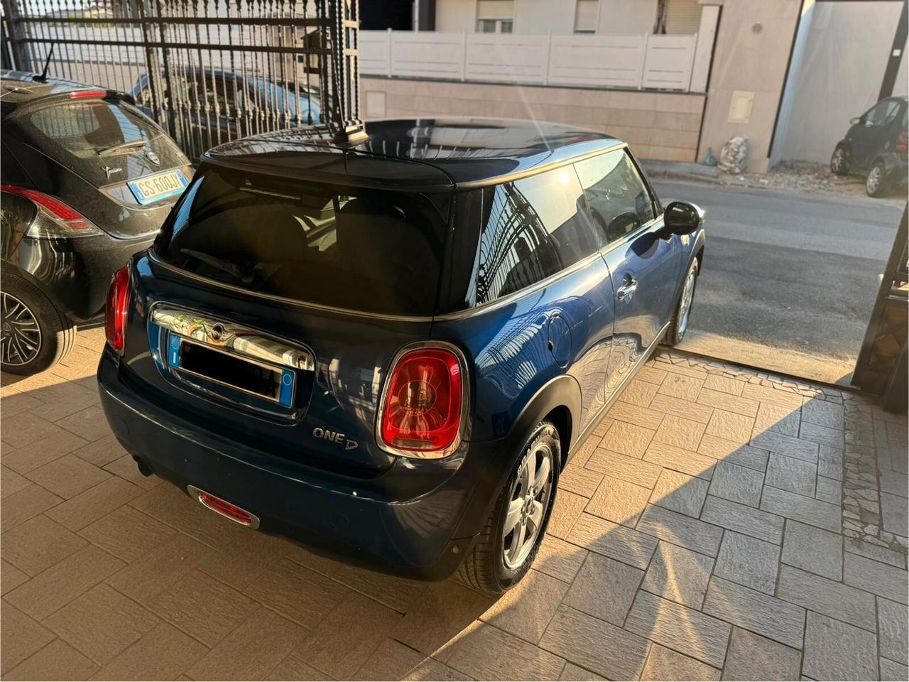 Mini Mini 1.5 Cooper One D 95cv Neopatentati