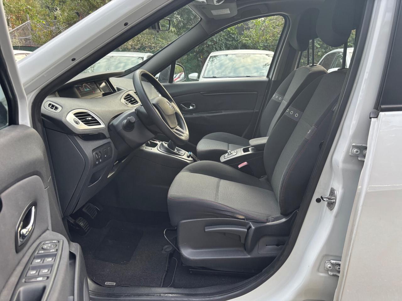 Renault Scenic Scénic 1.6 BENZINA ok Neopatentati