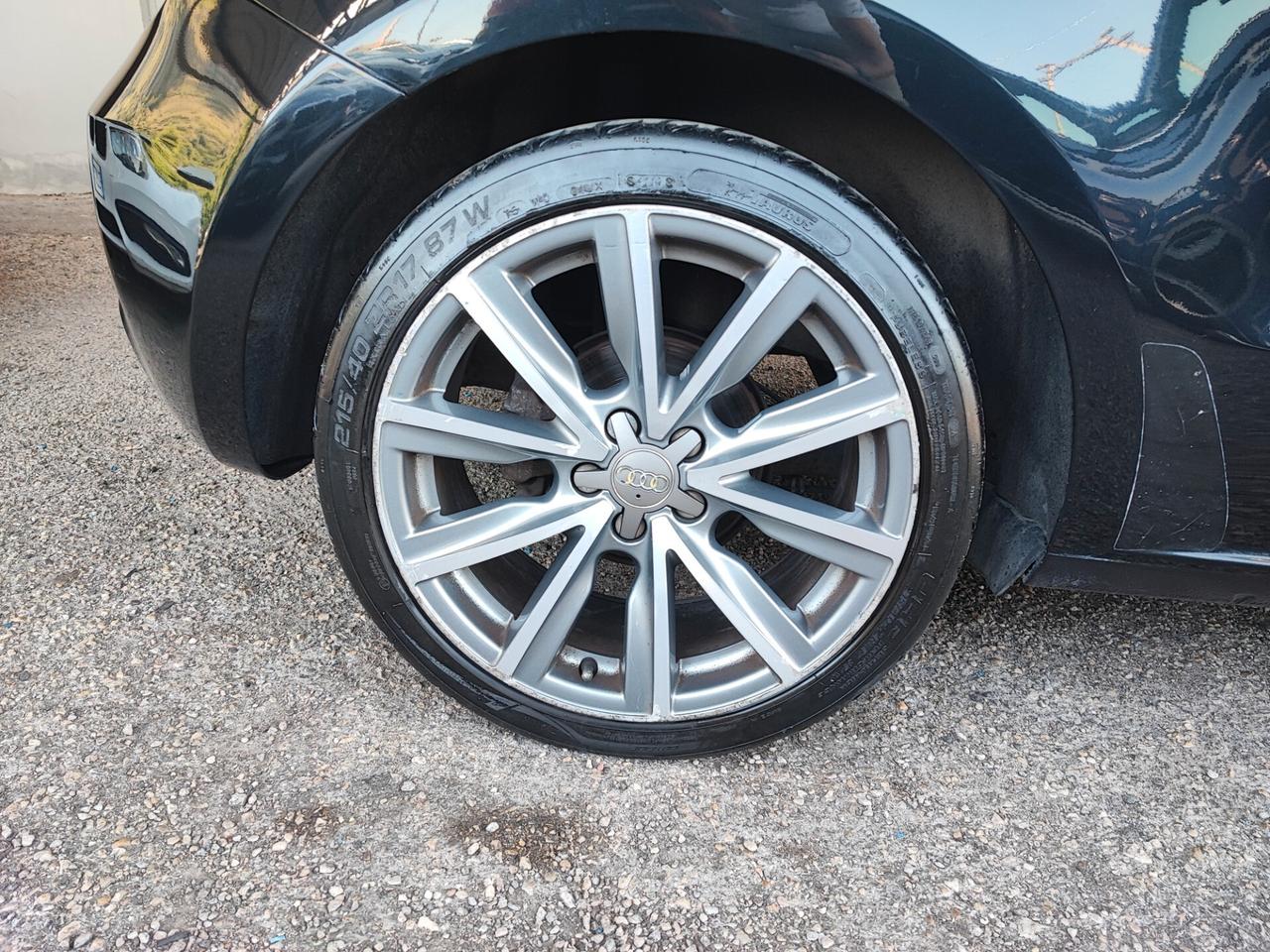 Audi A1 1.4 TFSI S tronic 119g Ambition