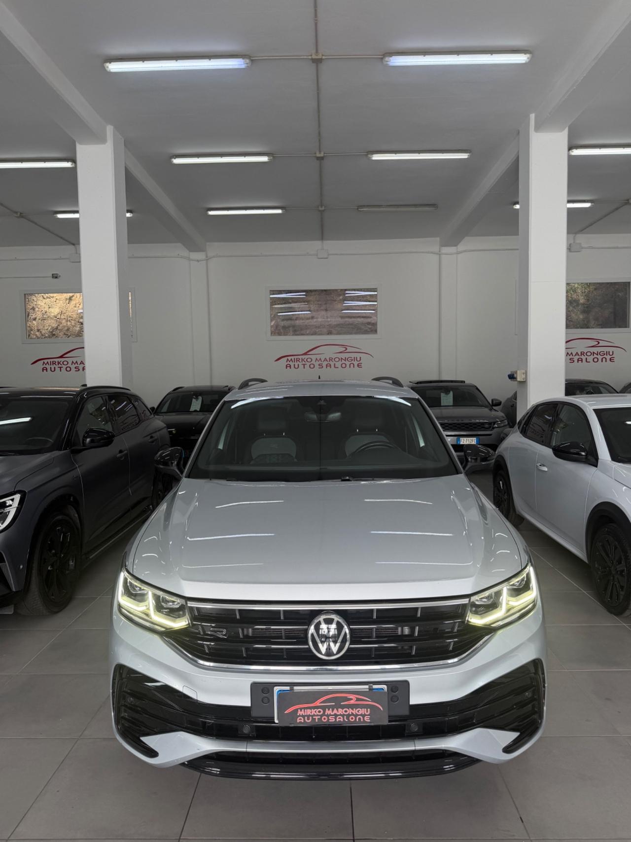 VW Tiguan 2.0 150 CV DSG R-Line FINANZIABILE