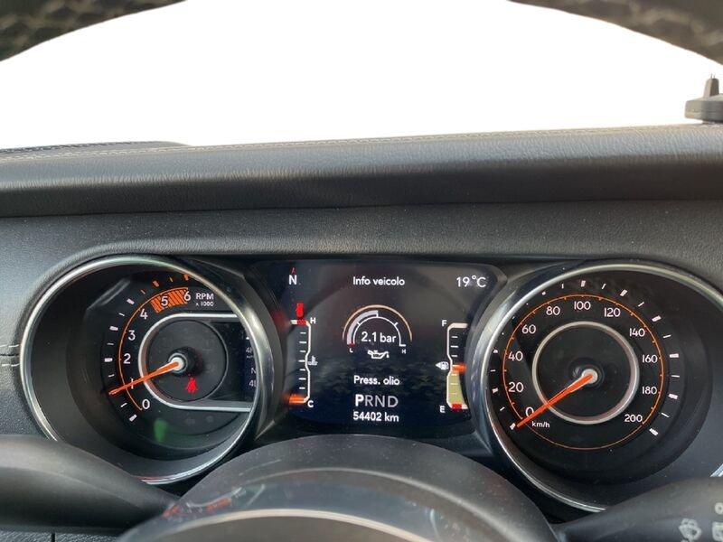 Jeep Wrangler IV 2018 2.2 mjt II Sahara auto