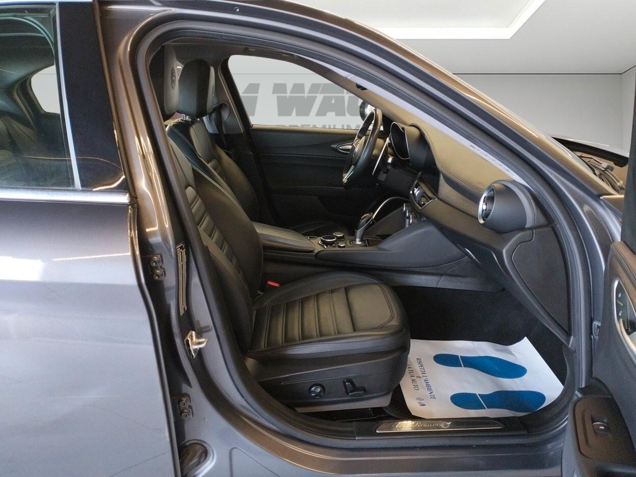 Alfa Romeo Giulia 2.2 t Executive 190cv auto my19