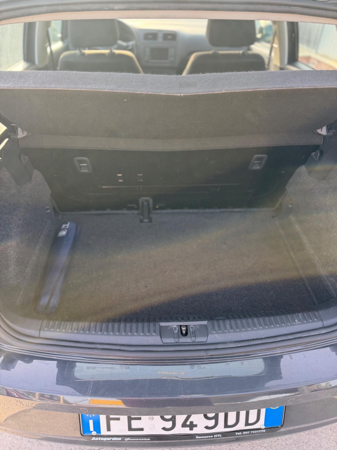 Volkswagen Polo 1.4 TDI 5p. Business
