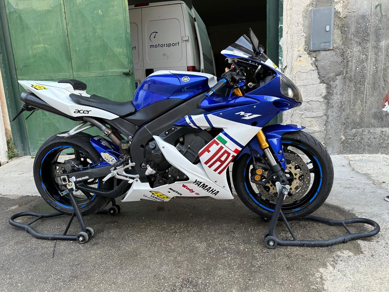 YAHAMA YZF R1 2006