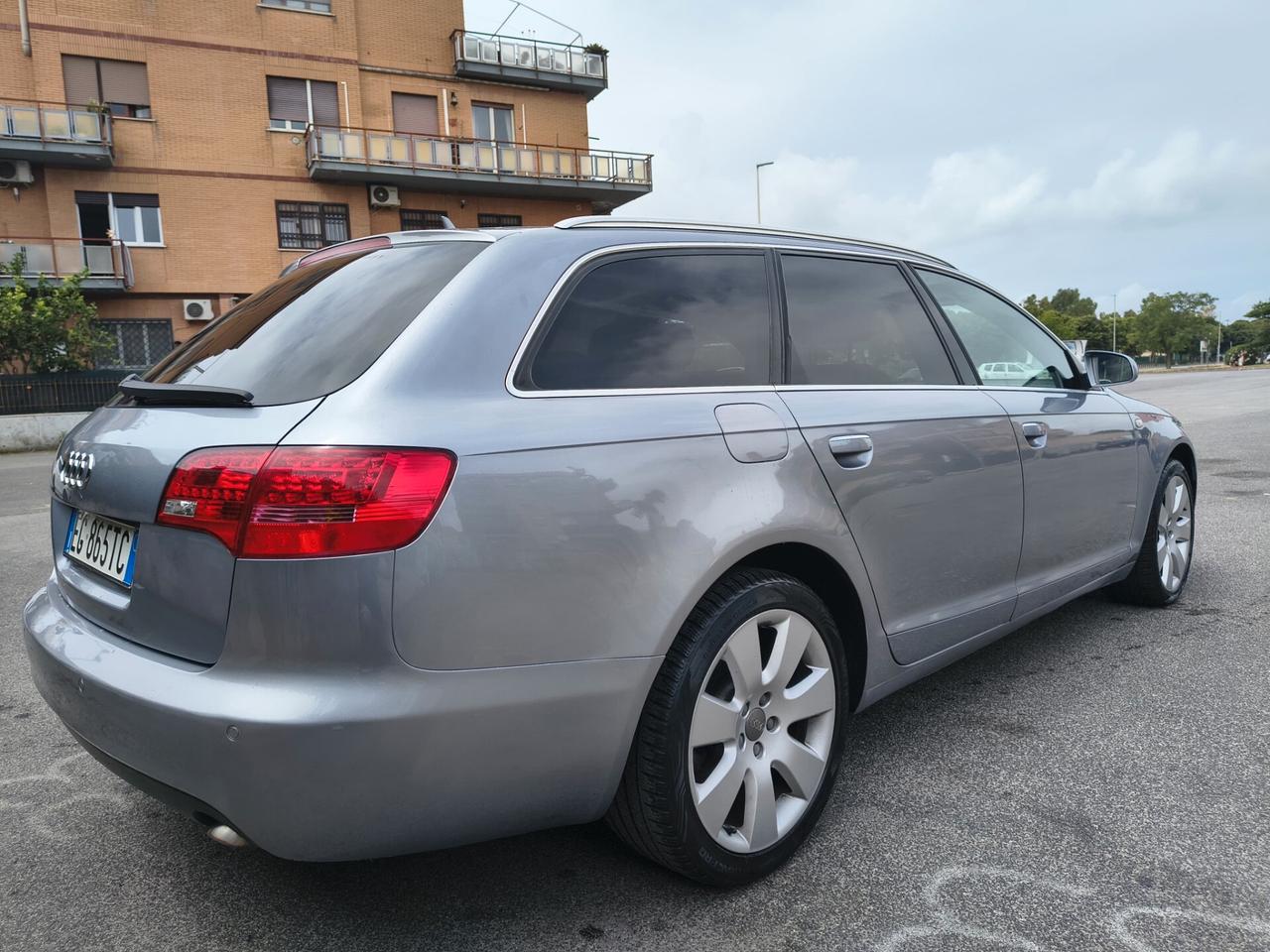 Audi A6 Avant 3.0 Tdi 233cv QUATTRO Automatica