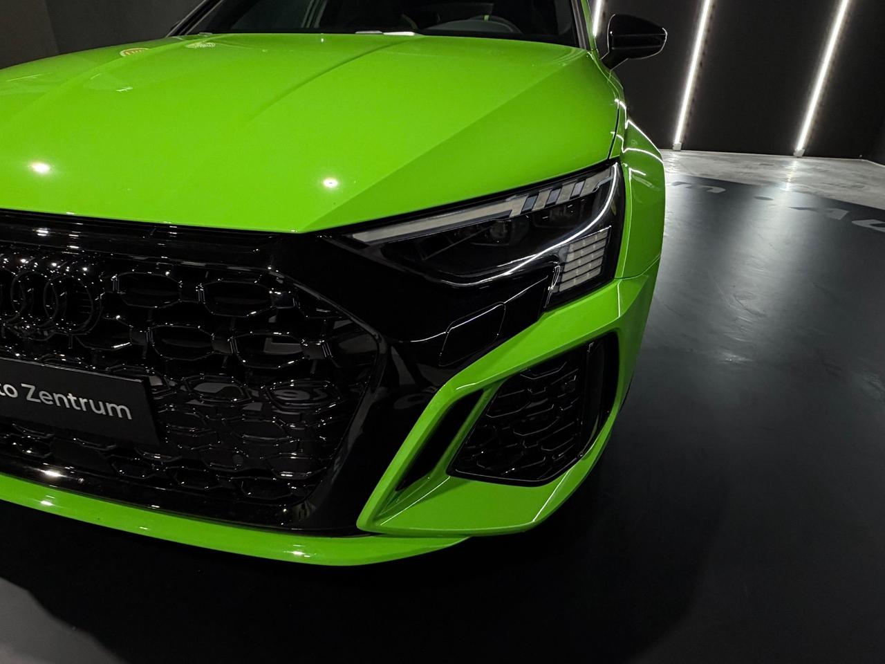 Audi A3 RS 3 SPB TFSI quattro S tronic