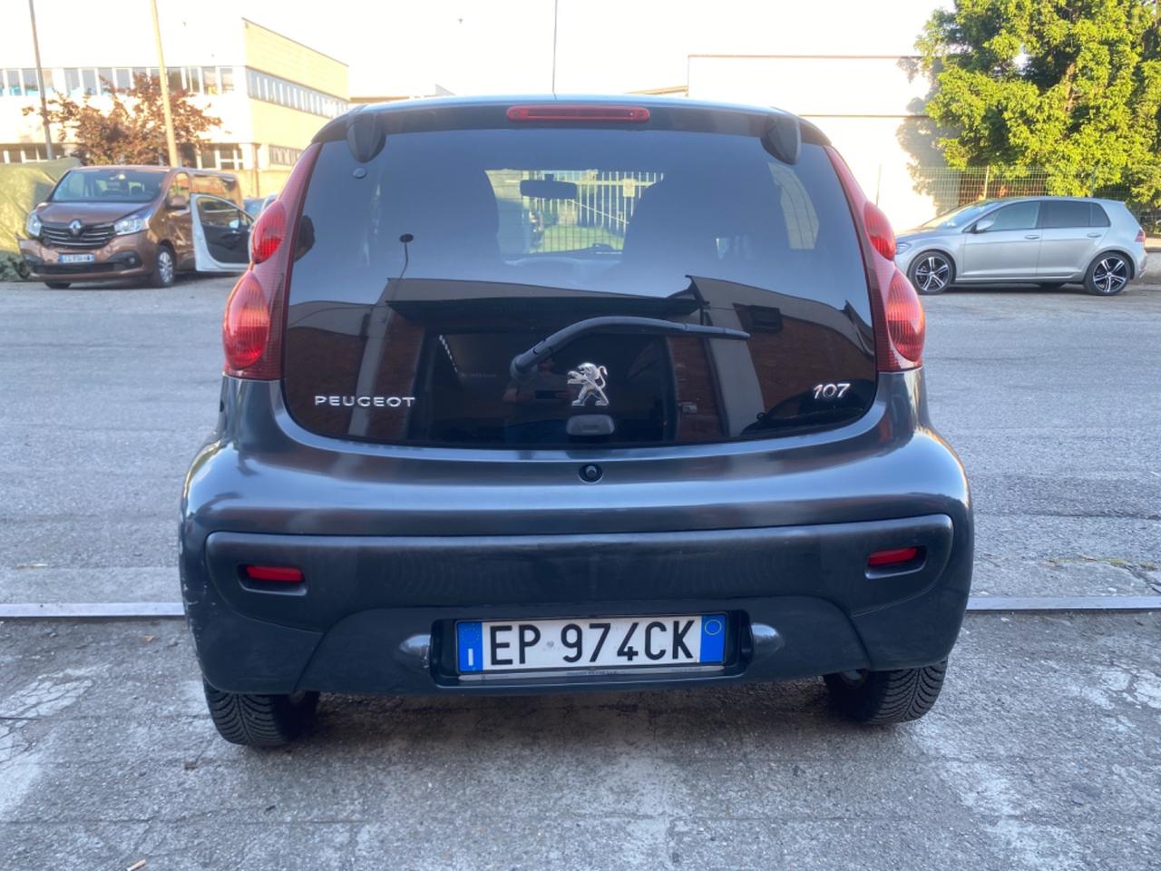 Peugeot 107 1.0 68CV 5p. Urban Move