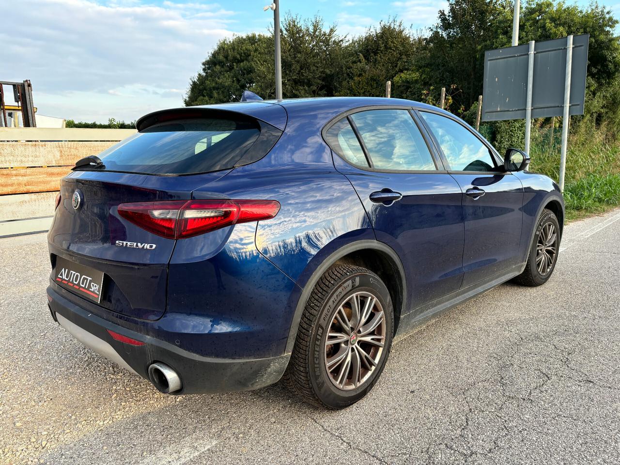 Alfa Romeo Stelvio 2.2 Turbodiesel 190 CV AT8 RWD Executive