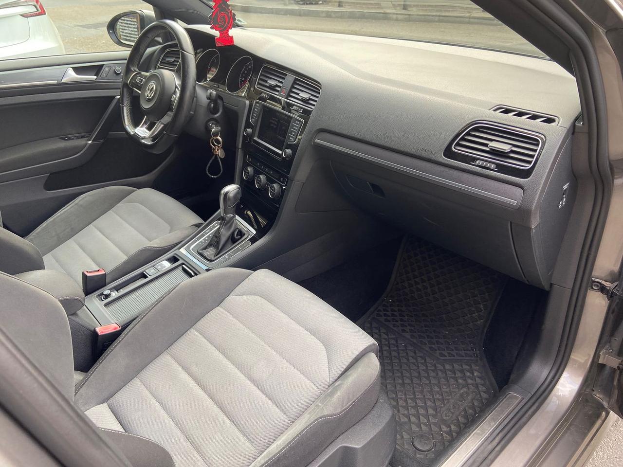 Volkswagen Golf Sport Edition 1.6 TDI BlueM #10426