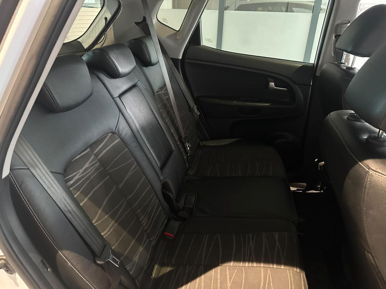 Kia Venga 1.4 CVVT Cool