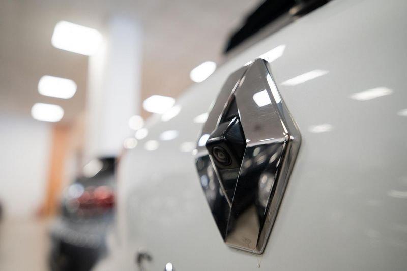 Renault Captur 1.6 E-Tech PHEV Intens 160 CV auto