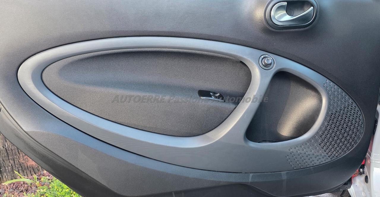 Smart ForTwo 90 0.9 T twinamic cabrio Passion