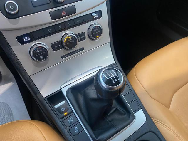 VOLKSWAGEN Passat Var. 1.4 TSI Trend. BlueM.Tech.